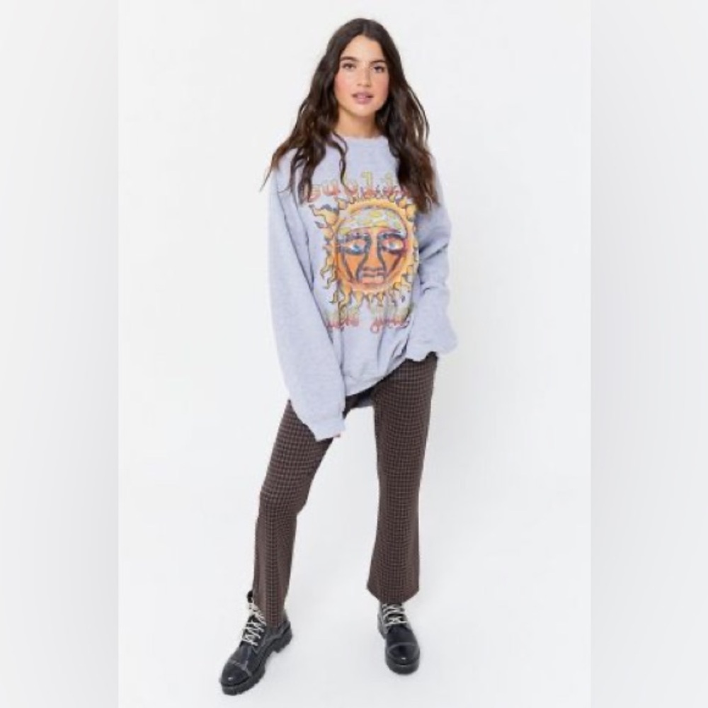 Sublime distressed crew neck